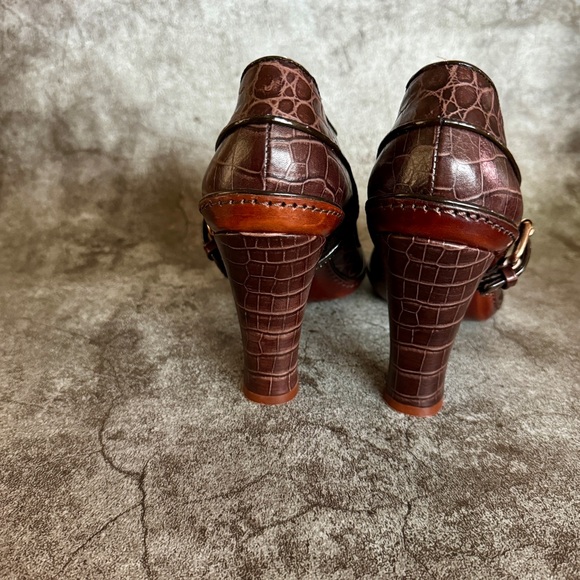Celine Vintage Oxford Croc-Embossed Heels Mahogany | EU 38, US 7 - Picture 5 of 8